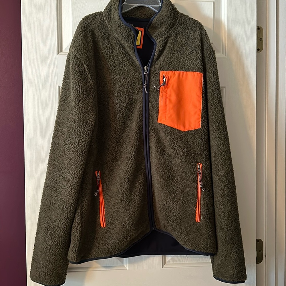 Prince & Fox zip front jacket